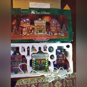Trim a Home 10pc Bayberry lighted village